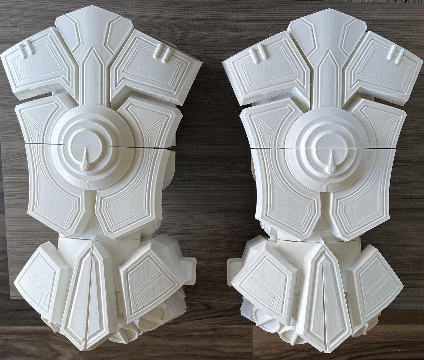 Vi's Atlas Gauntlets - Printed Prop